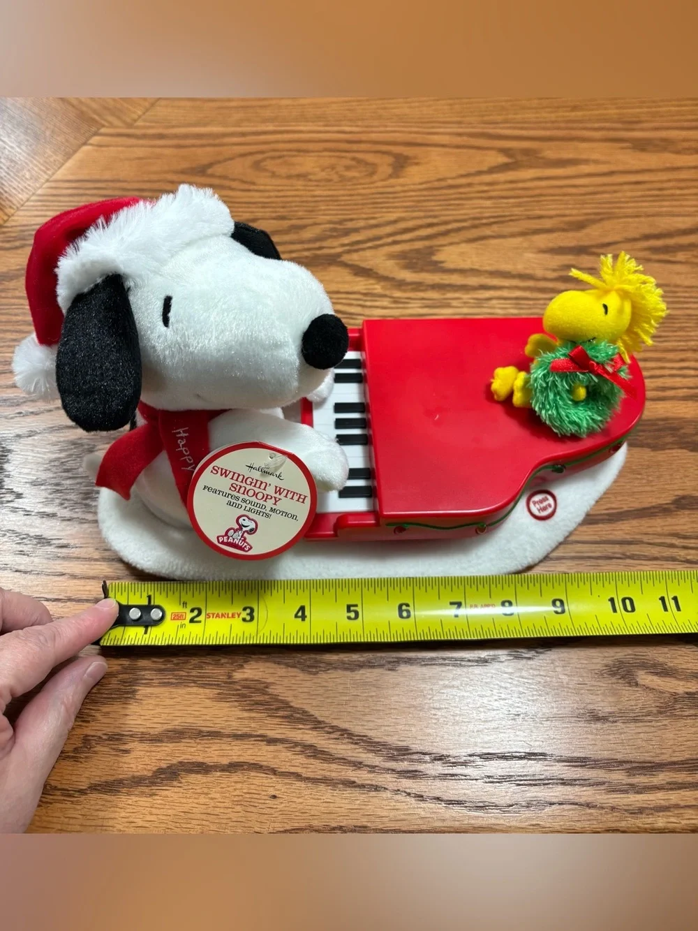 Hallmark Swingin' With Snoopy Woodstock Piano Music Lights 2009 Christmas NWT